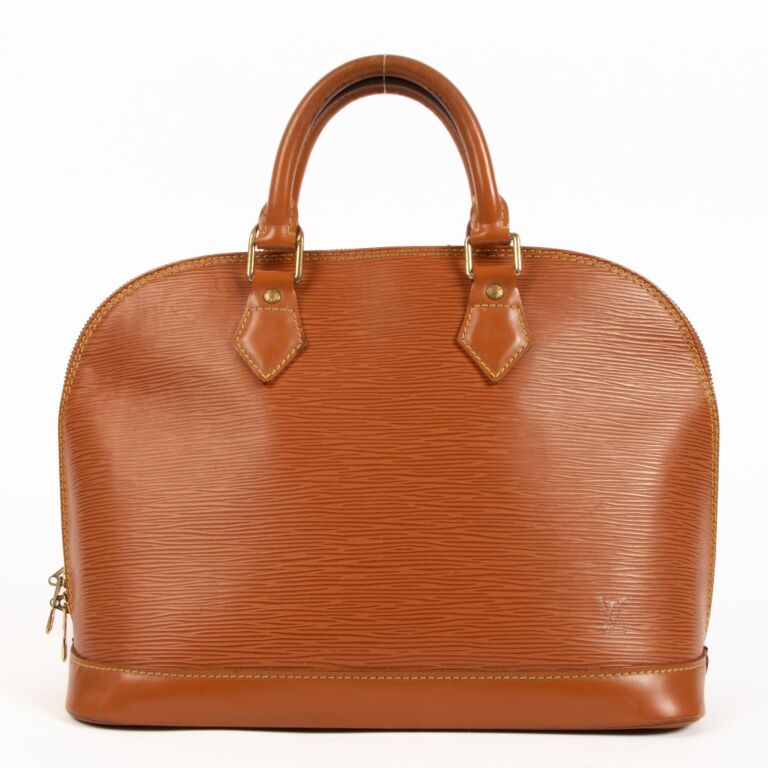 Louis Vuitton Epi Leather: Textured, Grained Cowhide