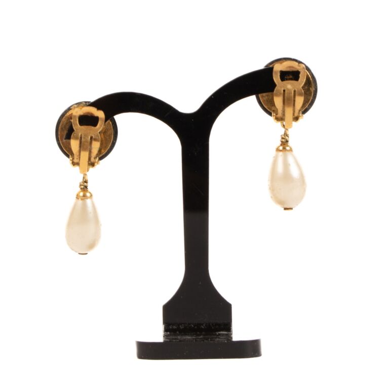 Chanel 94A CC Pearl Drop Clip On Earrings Labellov Buy and