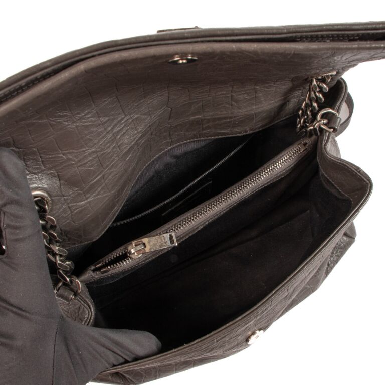 Saint Laurent Croc Embossed Calfskin West Hollywood Flap Bag (SHF-1906 –  LuxeDH