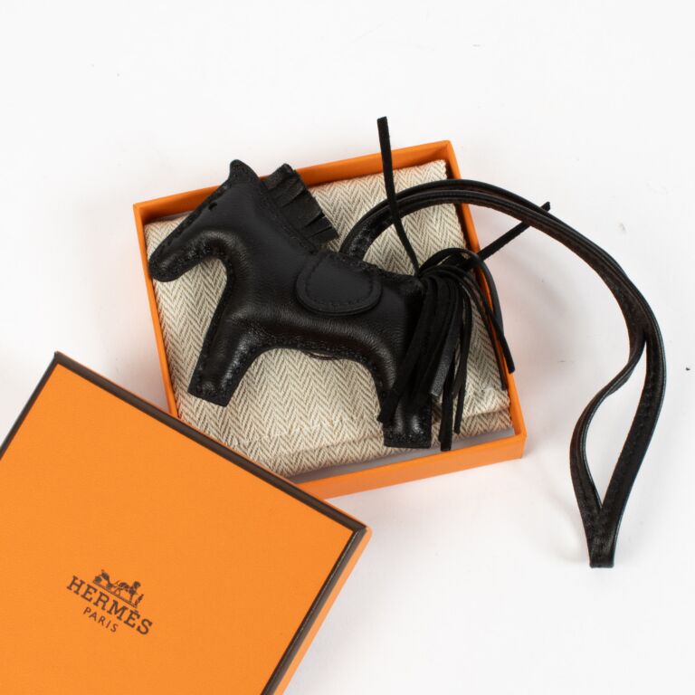 【希少! SO BLACK】HERMES チャーム Rodeo PM BNIB AUTHENTIC HERMES RODEO CHARM SO BLACK NOIR PM SMALL