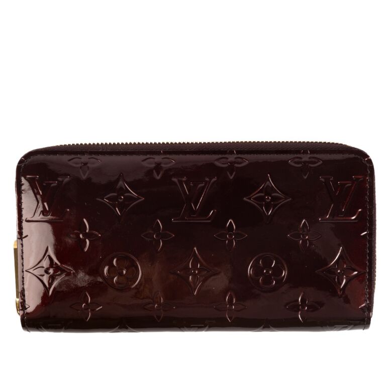 Louis Vuitton Amarante Vernis Zippy Wallet ○ Labellov ○ Buy and Sell  Authentic Luxury