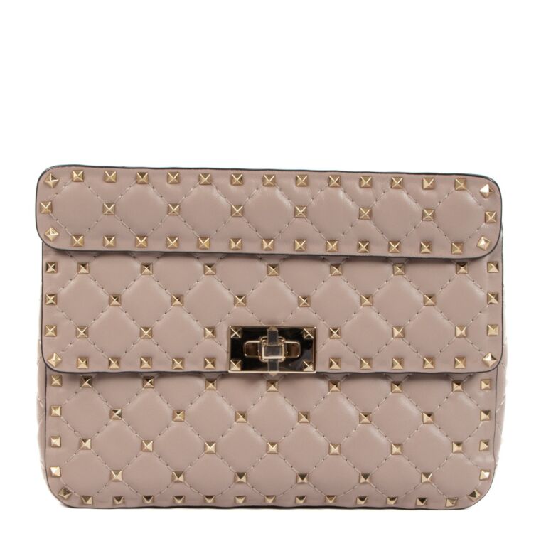 Valentino Garavani Rockstud Spike Medium Labellov Buy and Sell Authentic Luxury