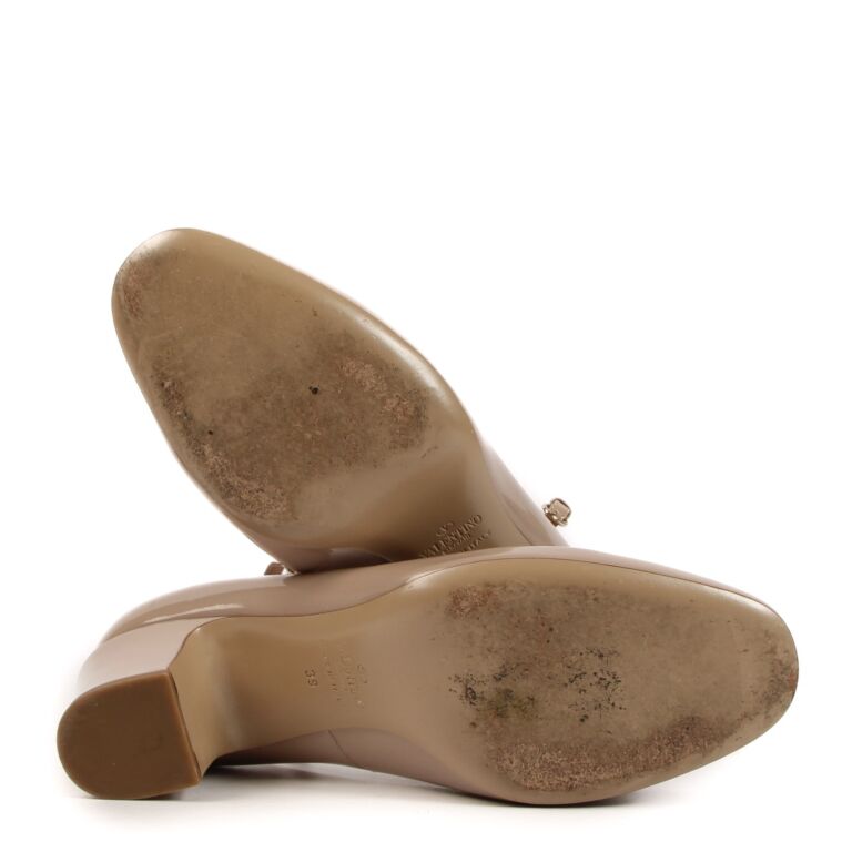 Valentino Garavani Beige Patent Leather Tango Pumps - Size