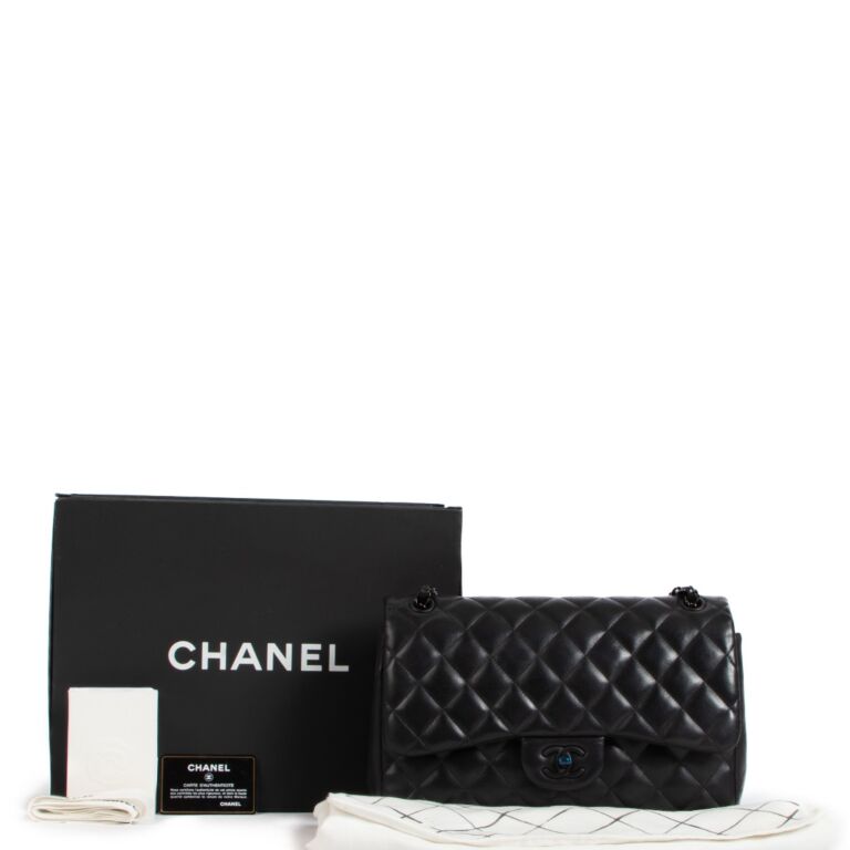 Chanel So Black Large Classic Flap Bag ○ Labellov ○ Buy And Sell Authentic  Luxury