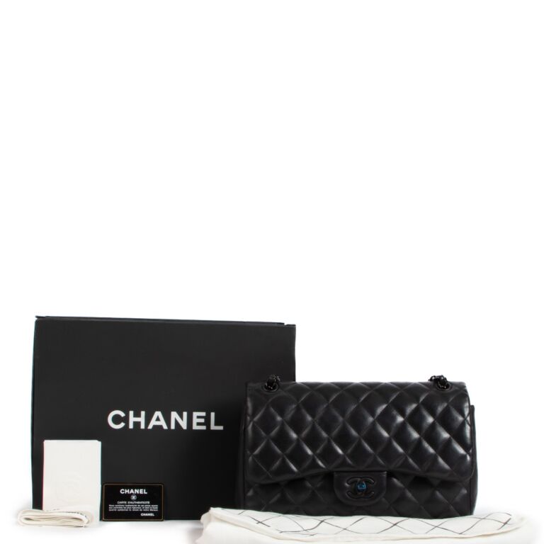 Chanel So Black Large Classic Flap Bag ○ Labellov ○ Buy and Sell