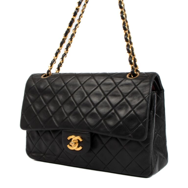Chanel Black Lambskin Medium Classic Flap Bag ○ Labellov ○ Buy