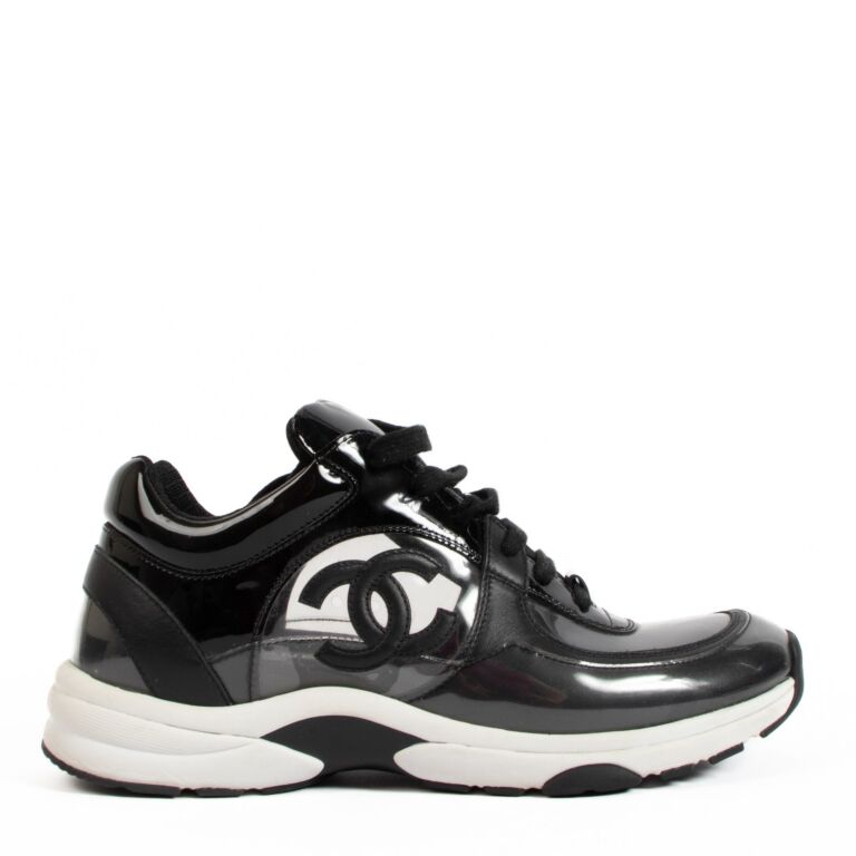 Chanel black sales sneakers 2018