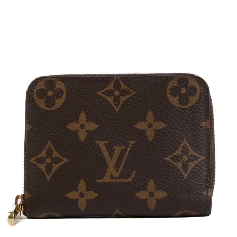 Louis Vuitton Coin Purse Round Monogram Brown