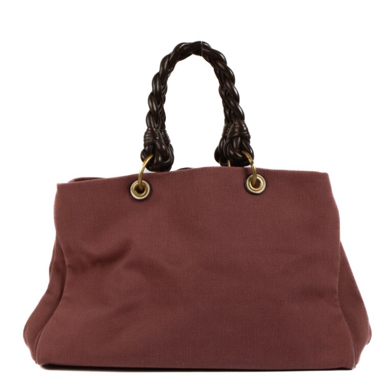 Authentic second hotsell hand bags
