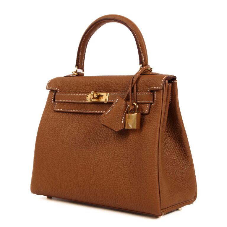 A color from 2023 Hermes ,0T Mushroom.Hermes Kelly25,Togo leather.#her