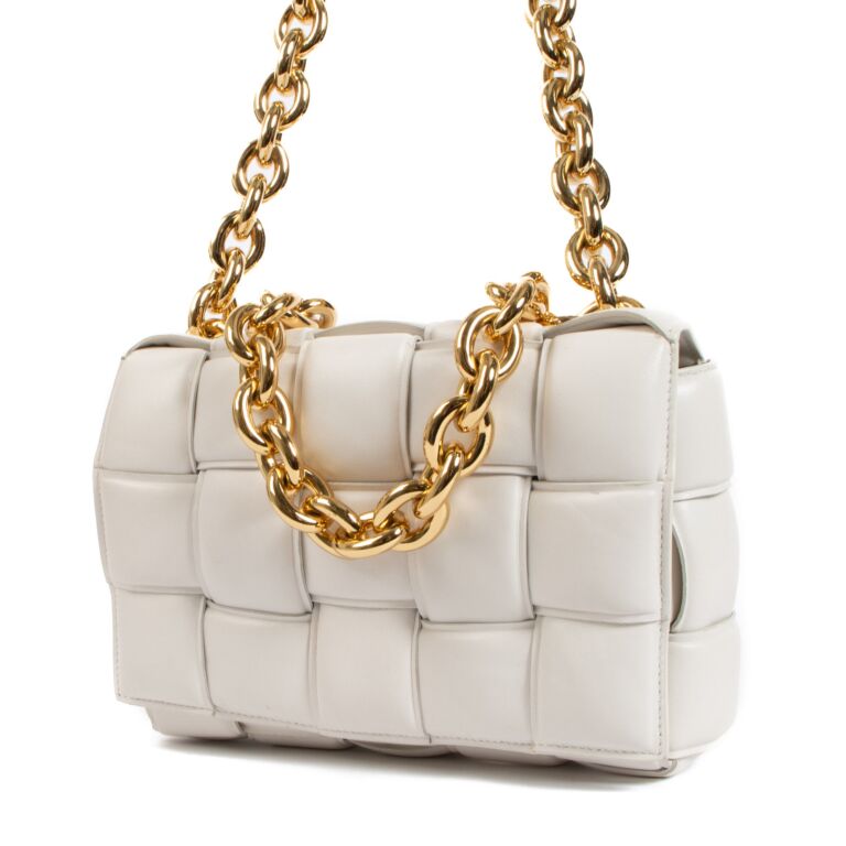 ハンドバッグ BOTTEGA VENETA HAND BAG (796569VCPPT 1019) ブラックスモール パラシュート| Bottega Veneta® 日本