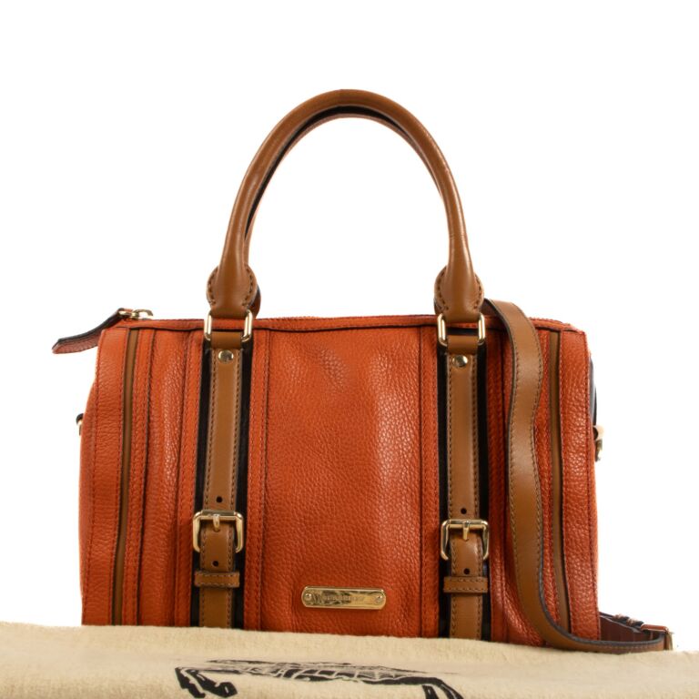 Burberry Boston Bag. Simple and classic.  Prada handbags, Bags, Burberry  handbags