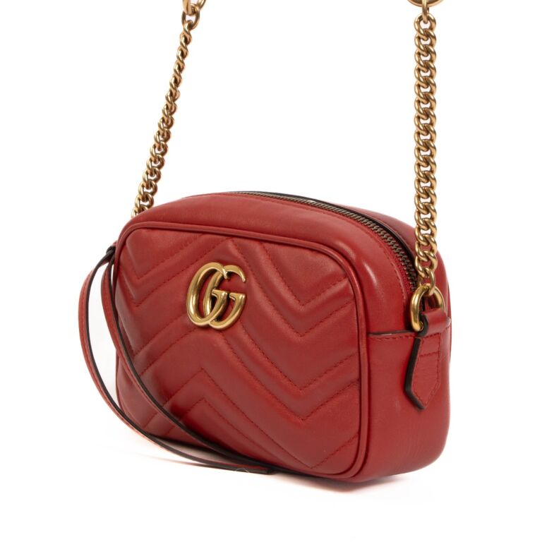 Gucci marmont mini camera sales bag red