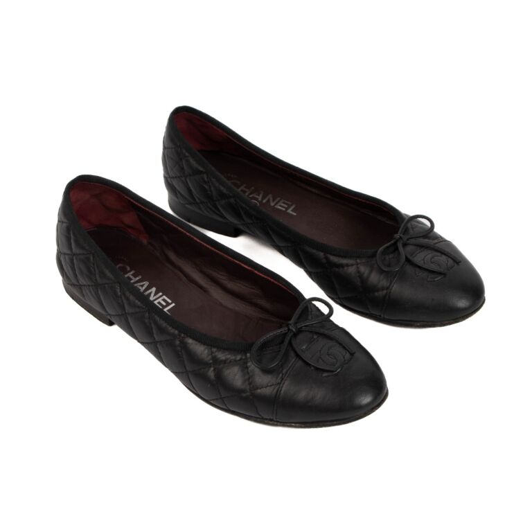 Lambskin ballet hotsell flats