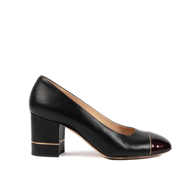 Chanel heels black sale