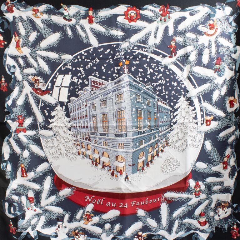 Hermès Noël au Fauboug Silk Scarf ○ Labellov ○ Buy and Sell