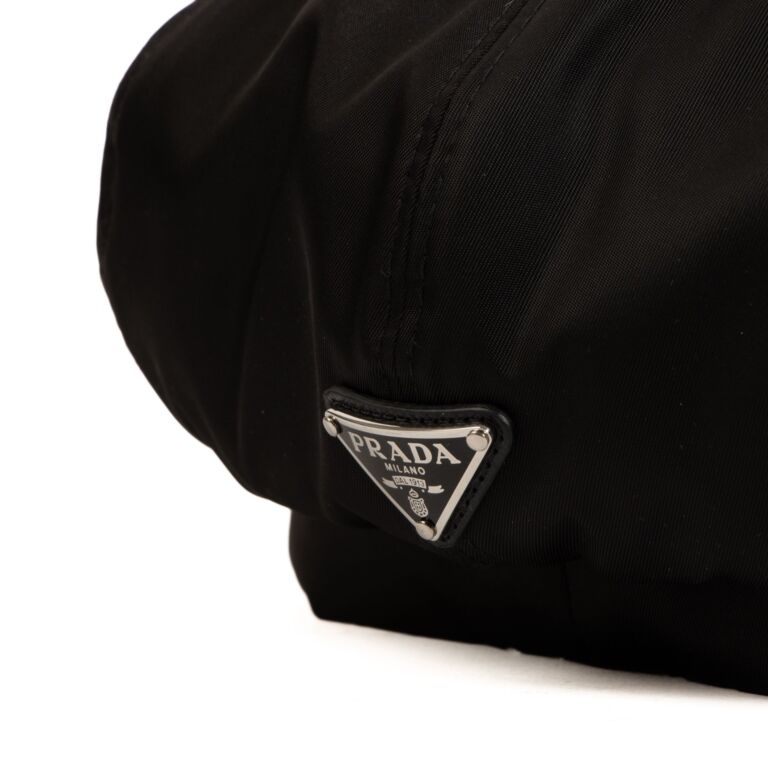 ハット PRADA FW24 Black Re-Nylon hat (1HC1372DWS F0BN9) Prada Black Re-Nylon Hat ○ Labellov ○ Buy and Sell