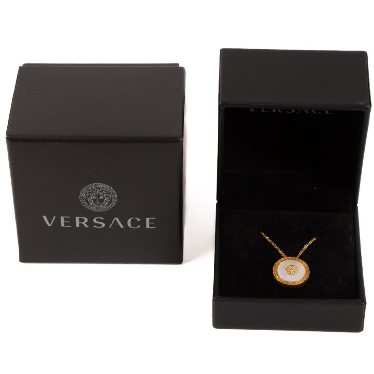 Versace medusa medallion necklace discount