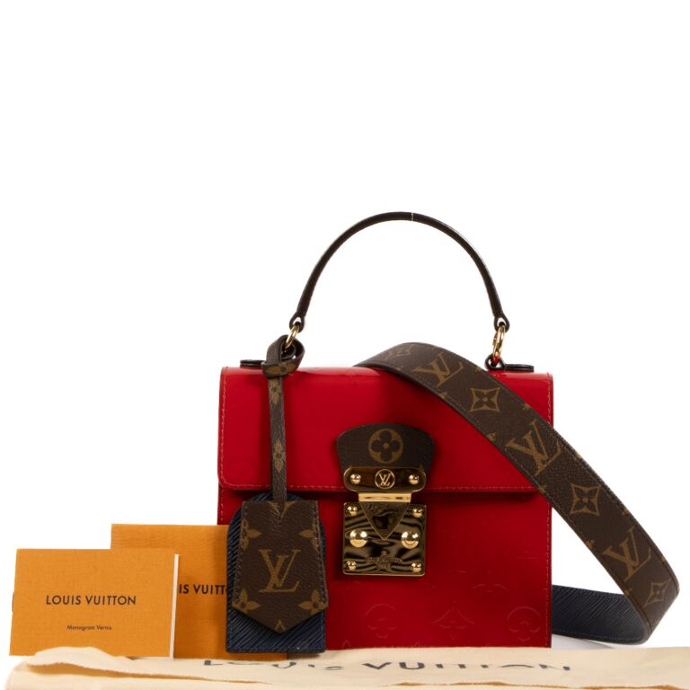 LOUIS VUITTON Vernis Epi Monogram Spring Street Scarlet 1294780