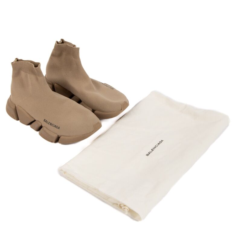 Balenciaga beige discount speed