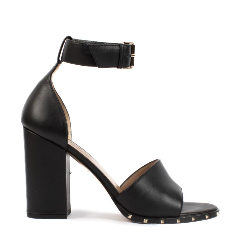 Buy valentino shoes cheap
