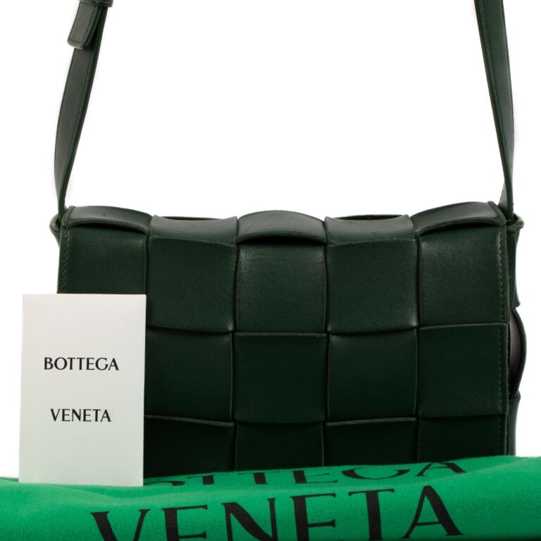 Bottega veneta discount cassette bag replica