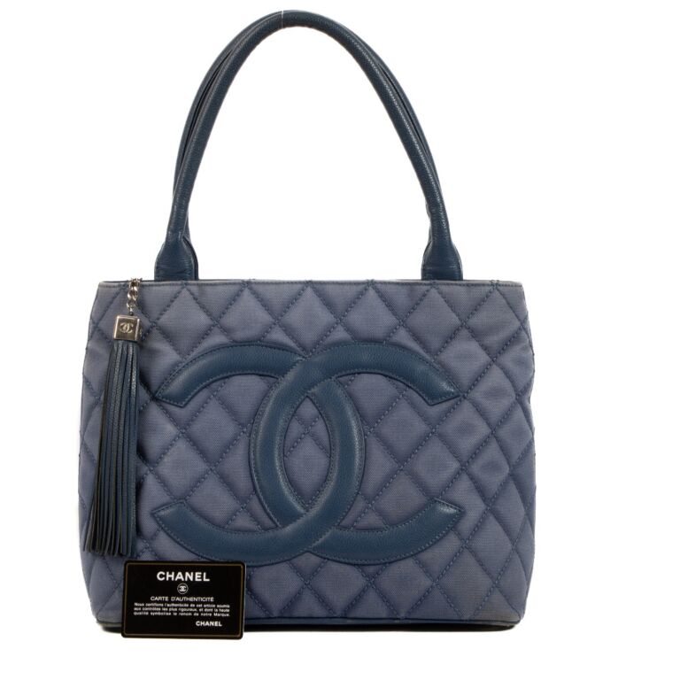 Chanel Blue Quilted Canvas Medallion Tote Bag ○ Labellov ○ Buy and Sell  Authentic Luxury