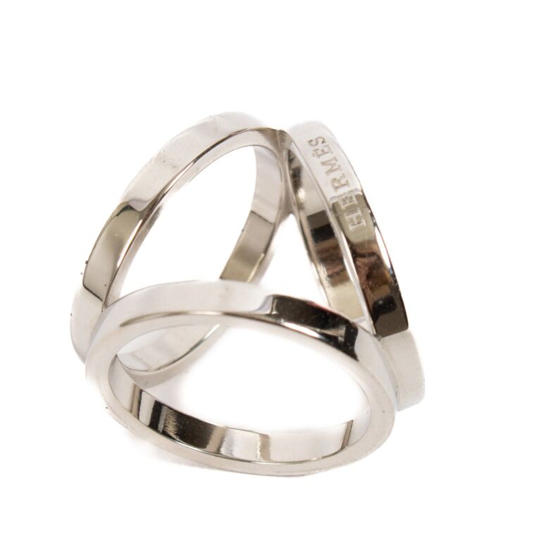 Hermes Silver Trio Scarf 90 Ring ○ Labellov ○ Buy and Sell