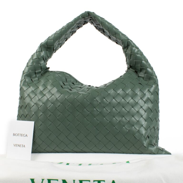 ショルダーバッグ BOTTEGA VENETA Men Shoulder bag Green 755925V4G31 3009 BOTTEGA VENETA: Bags men - Green | Bottega Veneta shoulder
