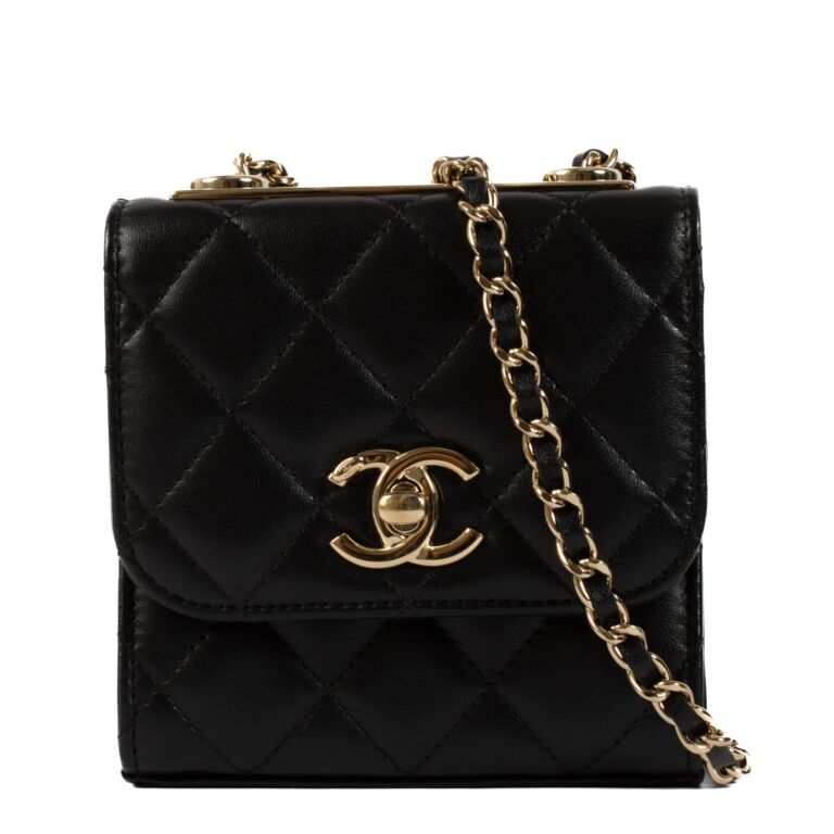 Chanel lambskin clutch shop