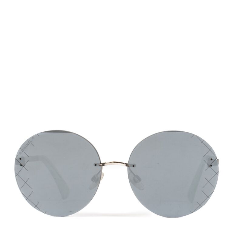Chanel 4216 Blue Mirrored Round Sunglasses Labellov Buy and Sell Authentic Luxury
