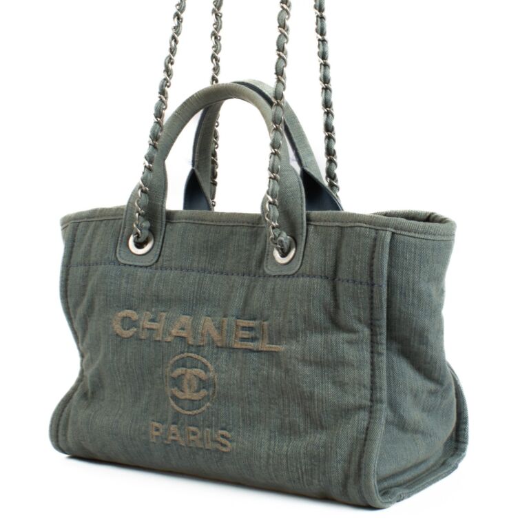 Chanel beach bag grey clearance