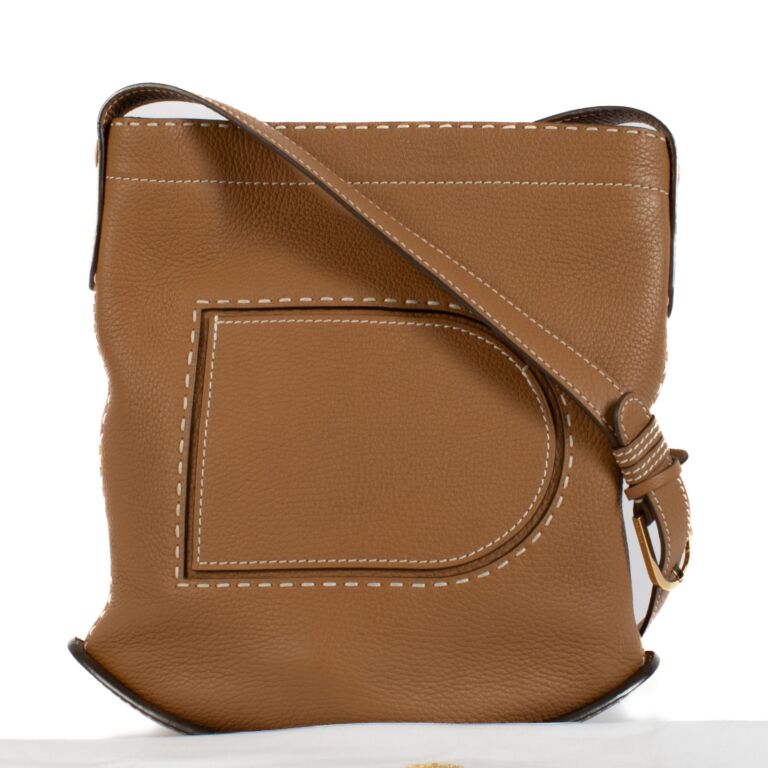 大人気！【DELVAUX】Pin Surpique Taurillon Soft Delvaux Pin Daily Surpiqué Taurillon Soft Vegetal