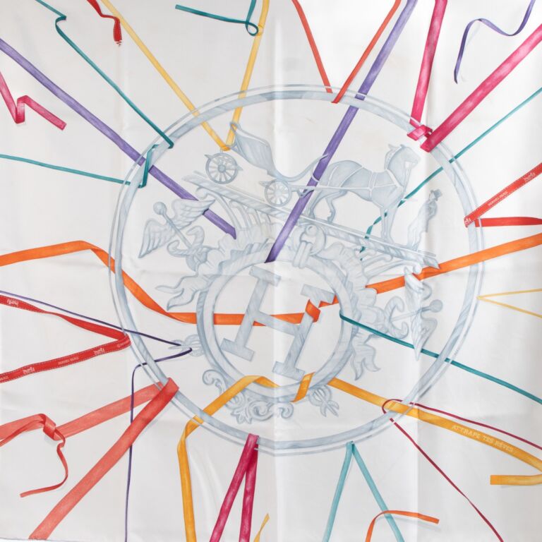 Hermès Attrape Tes Rêves Silk Carré 90 Scarf ○ Labellov ○ Buy