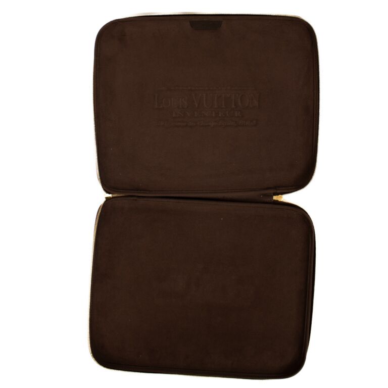 Louis Vuitton Damier Ebene Laptop Sleeve ○ Labellov ○ Buy and