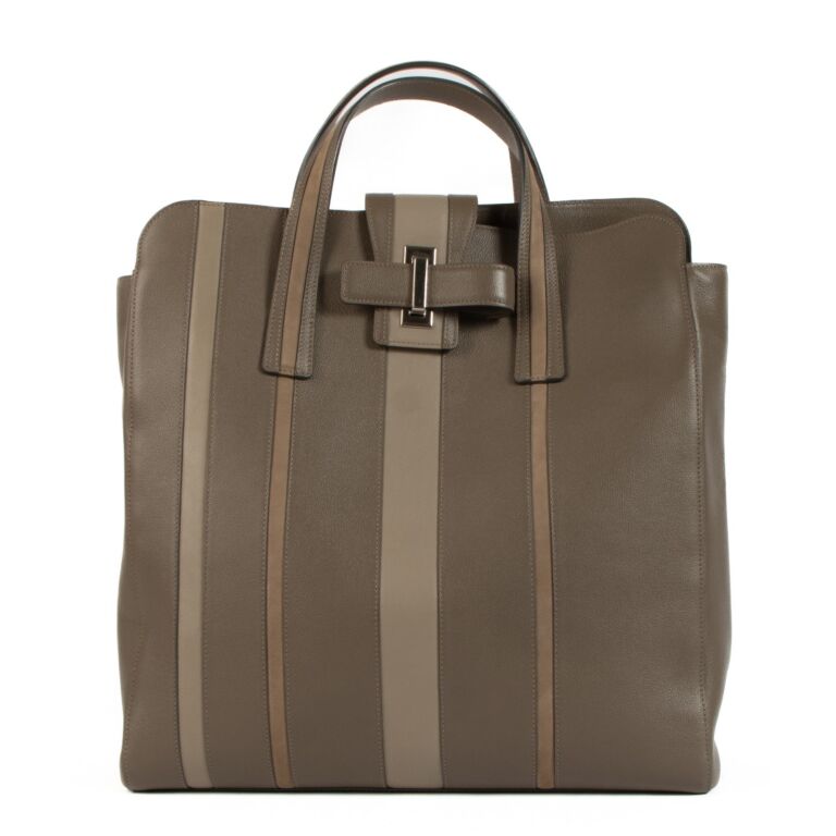 Delvaux mens bag shop