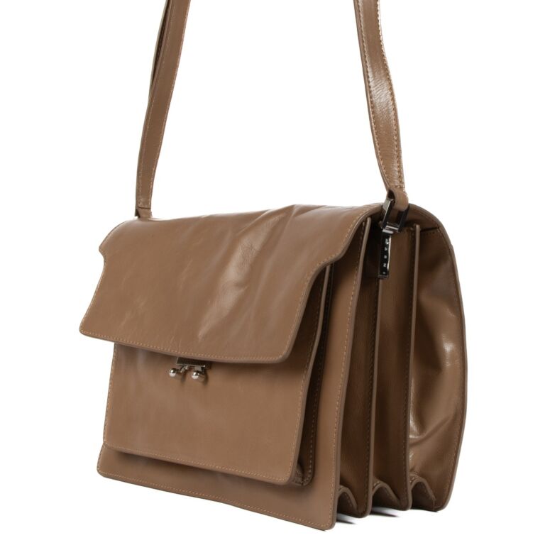 Marni Camel Soft Leather Medium Trunk Bag ○ Labellov ○ Buy
