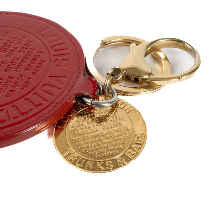 Louis Vuitton レザー キーホルダー レッド タイムセール本日終了 Louis Vuitton Red Key Charm ○ Labellov ○ Buy and Sell Authentic