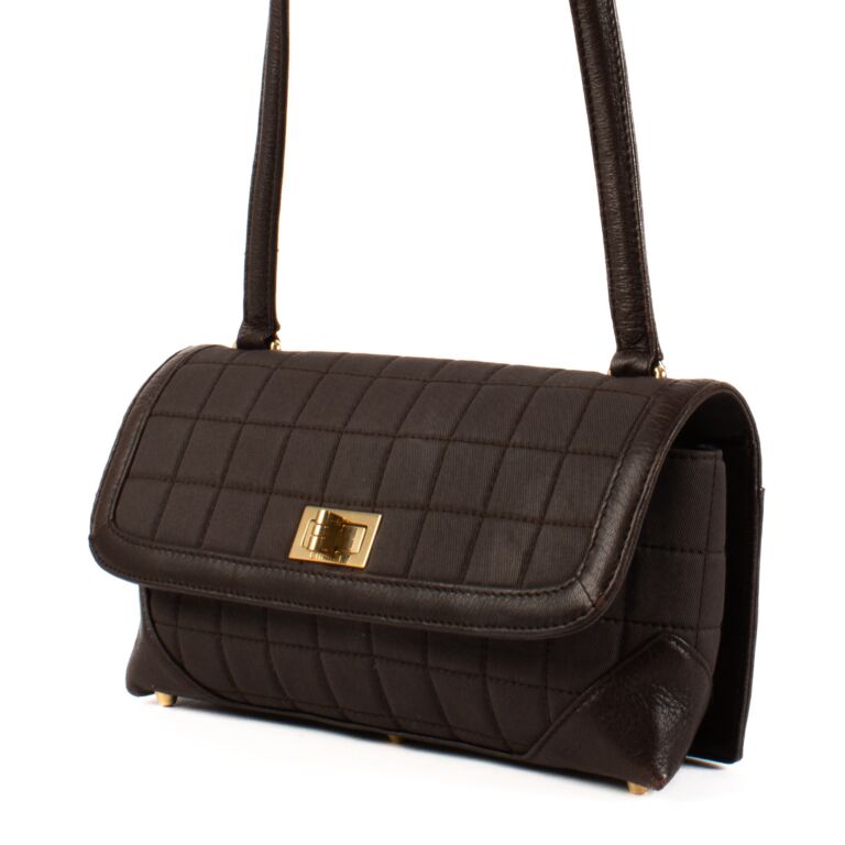 Chanel Brown Canvas Chocolate Bar 2.55 Shoulder Bag ○ Labellov