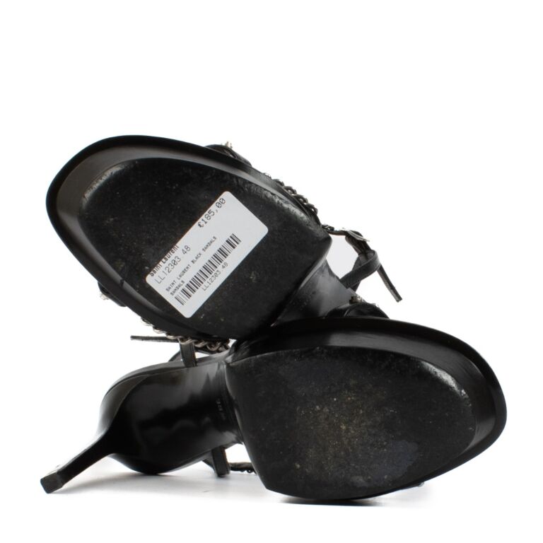 T*)様 SAINT LAURENT パール装飾 ハイヒール 38 Saint Laurent Black Leather Pearl and Chain Heels - Size 38