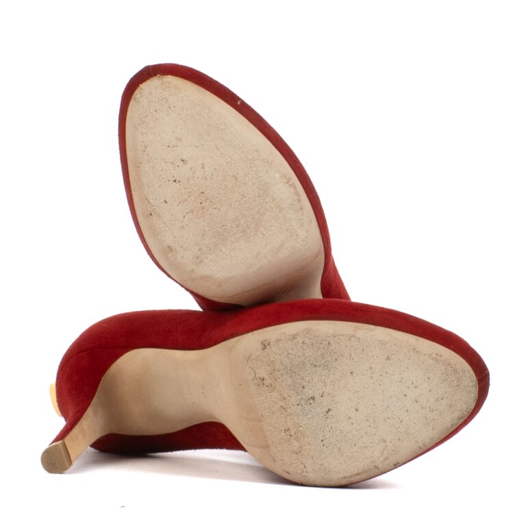 Louis Vuitton Red Suede Lock Oh Really Pumps - Size 36