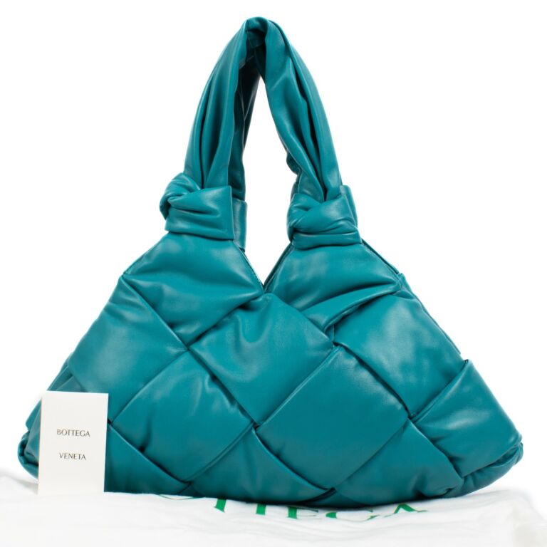 Bottega Veneta Blaster Padded Lock Bag ○ Labellov ○ Buy