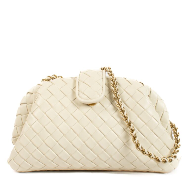 Bottega veneta signature bag top