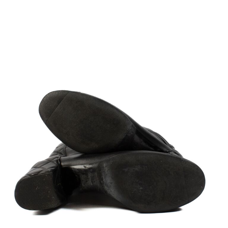 Chanel Black 2.55 Boots - size 39 ○ Labellov ○ Buy and