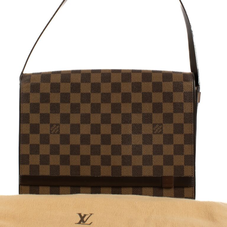 Vintage lv shoulder bag hot sale