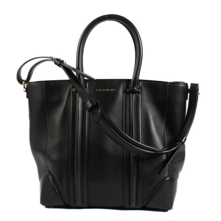Givenchy Black Lucrezia Shoulder Bag Labellov Buy and Sell Authentic Luxury