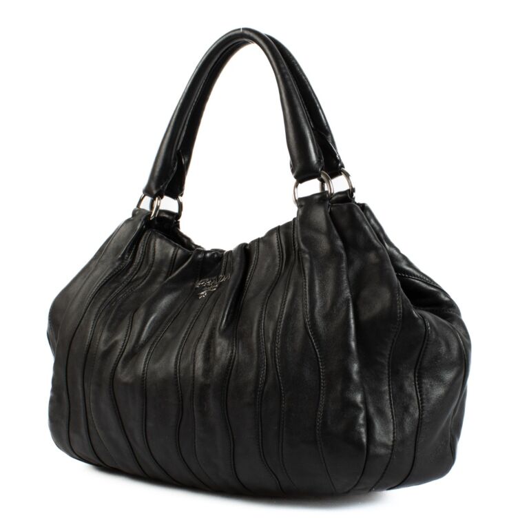 Prada Black Leather Waves Shoulder Bag ○ Labellov ○ Buy