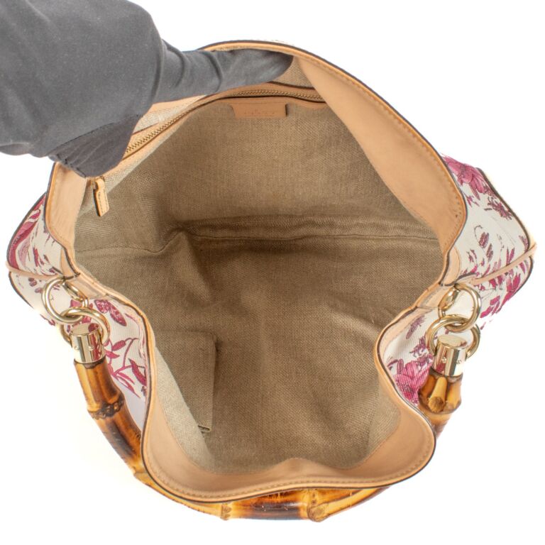 Gucci White Flora Canvas Peggy Bamboo Top Handle Bag ○ Labellov