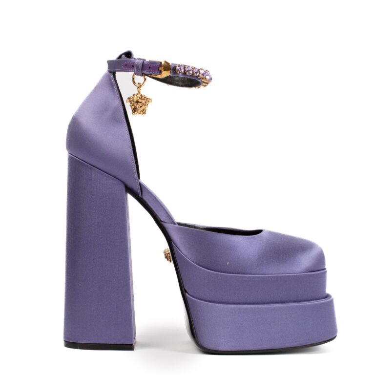 Versace medusa pumps on sale