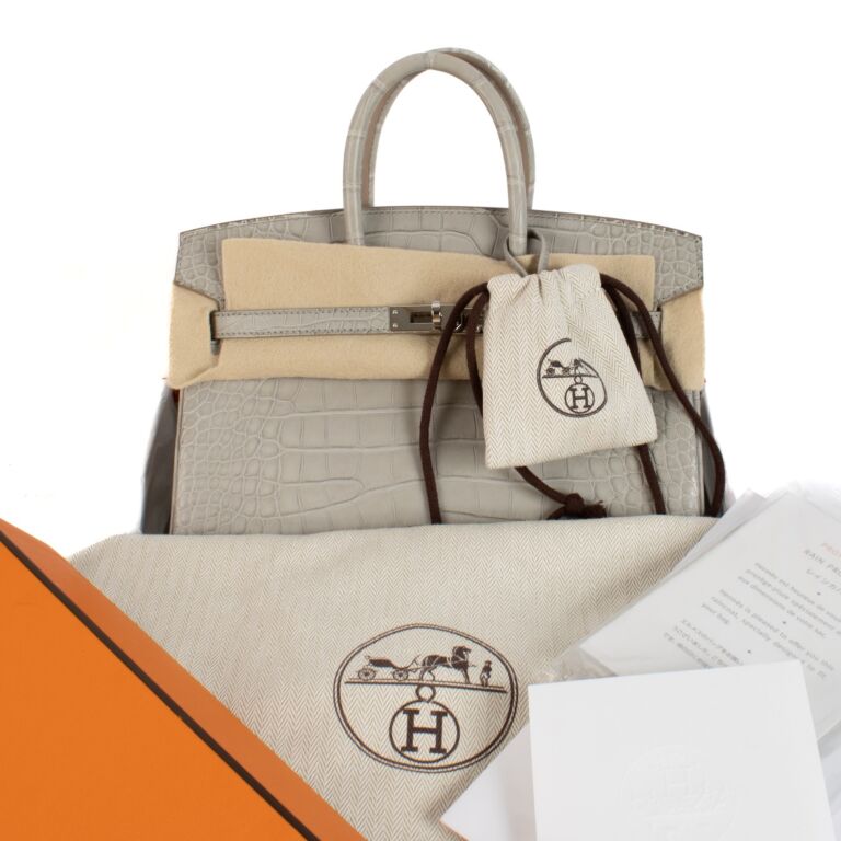Hermès Birkin 25 Gris Perle Matte Alligator PHW ○ Labellov